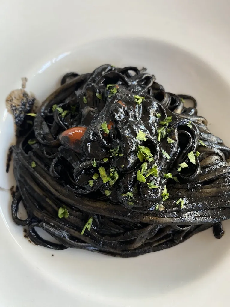 Alessandra Lupo_L' APPRODO DI EOLO_Motta d'Affermo_review