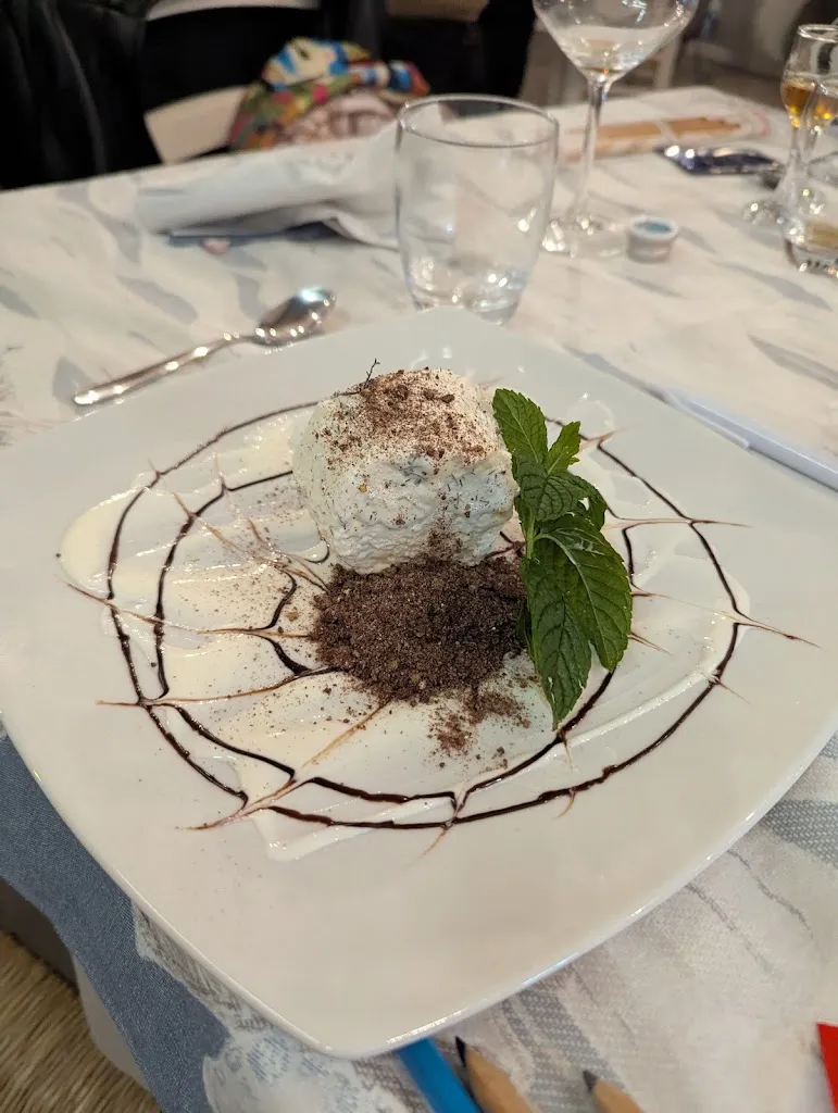 Paolo Giuseppe Oieni_L' APPRODO DI EOLO_Motta d'Affermo_review