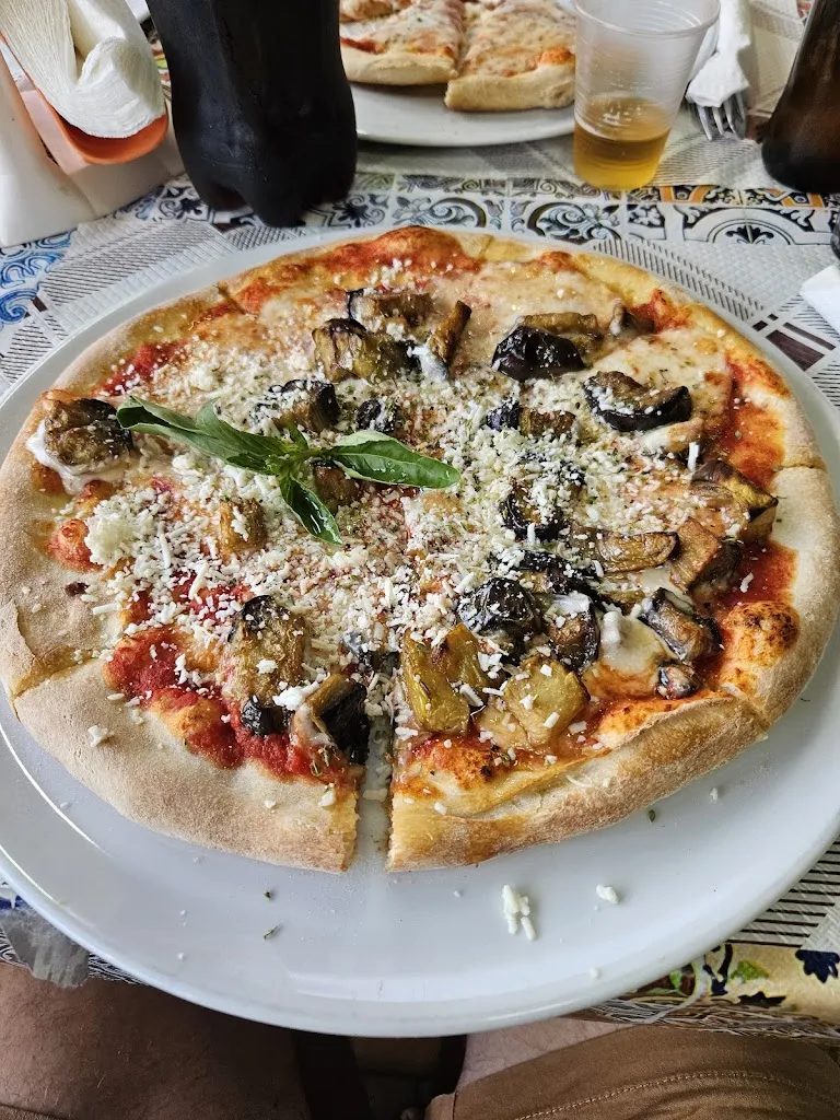 La Bottega Del Buongustaio_Motta Sant'Anastasia_slider_image_2