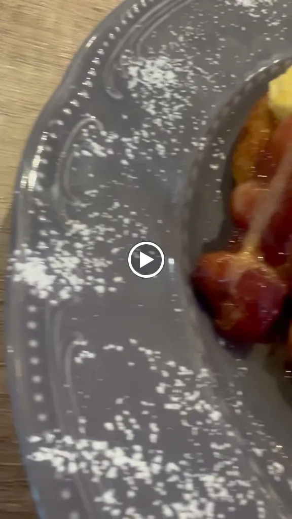 L’Amuri Coffee & Brunch, Aperitivo Cocktails and Dinner Vibes restaurant in Motta Sant'Anastasia