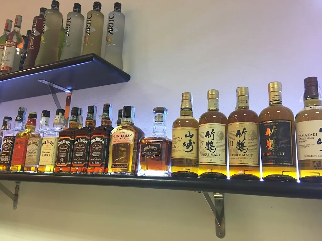 Bar Cook and Coffee_Motta Sant'Anastasia_slider_image_3