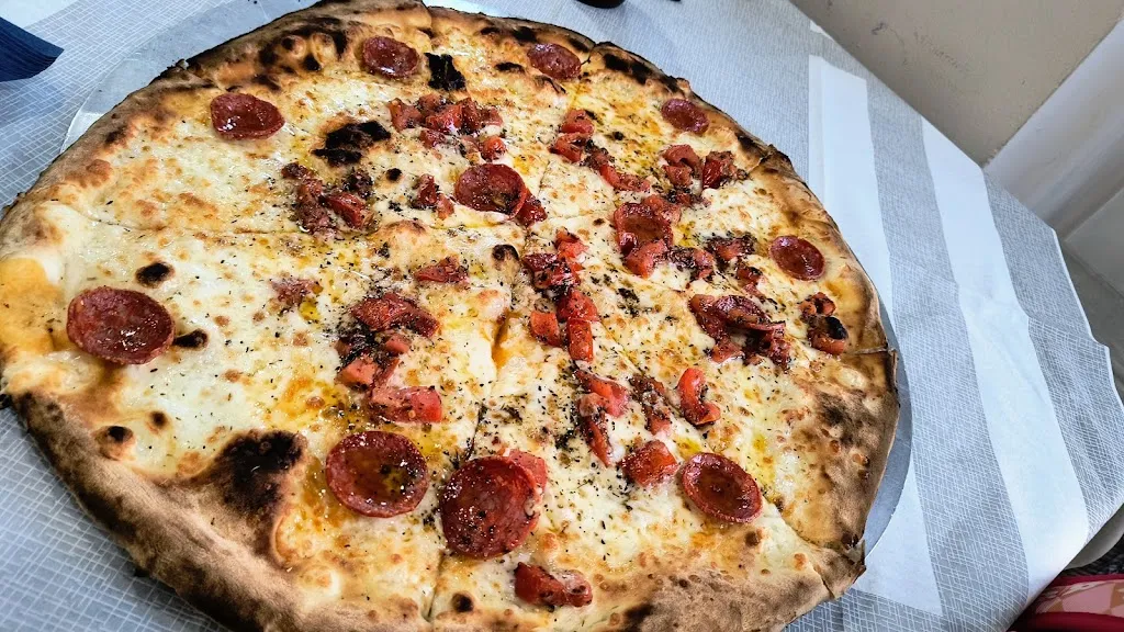 Marina Gospodinova_Ristorante Pizzeria Del Duca_Motta Sant'Anastasia_review