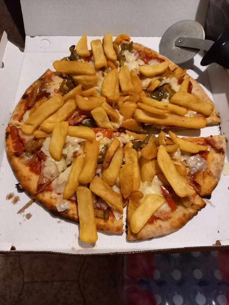 AVN Mustang_Ristorante Pizzeria Del Duca_Motta Sant'Anastasia_review