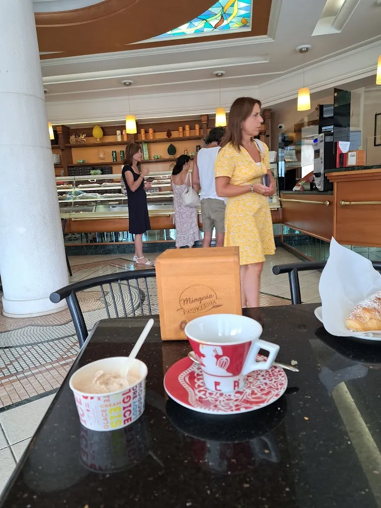 Claudio Segovia_Mingoia_Mussomeli_review