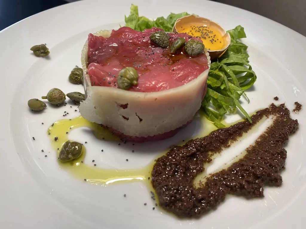 Luwen Meng_Le Barrique_Monreale_review