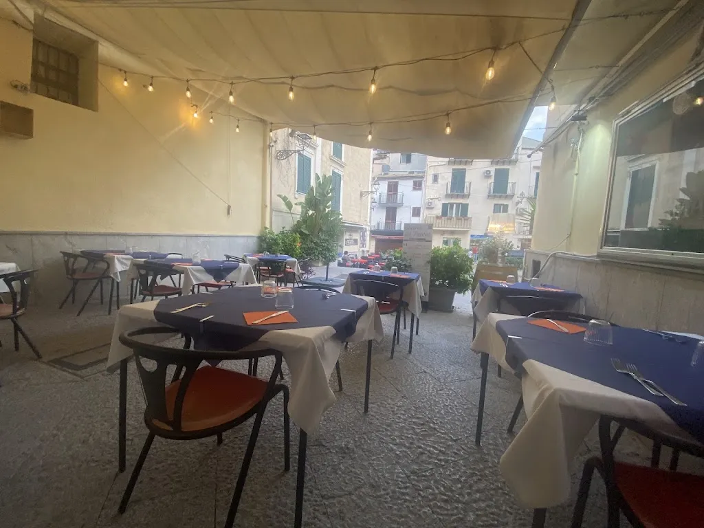 Taverna del Pavone_Monreale_slider_image_3