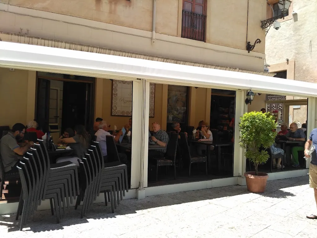 Pizzeria Guglielmo di Milazzo Girolamo C. Sas_Monreale_slider_image_1