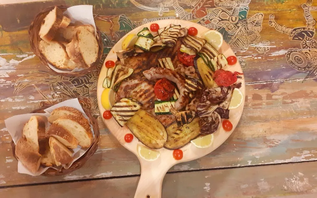 Trattoria Pizzeria Monreale_Monreale_slider_image_3