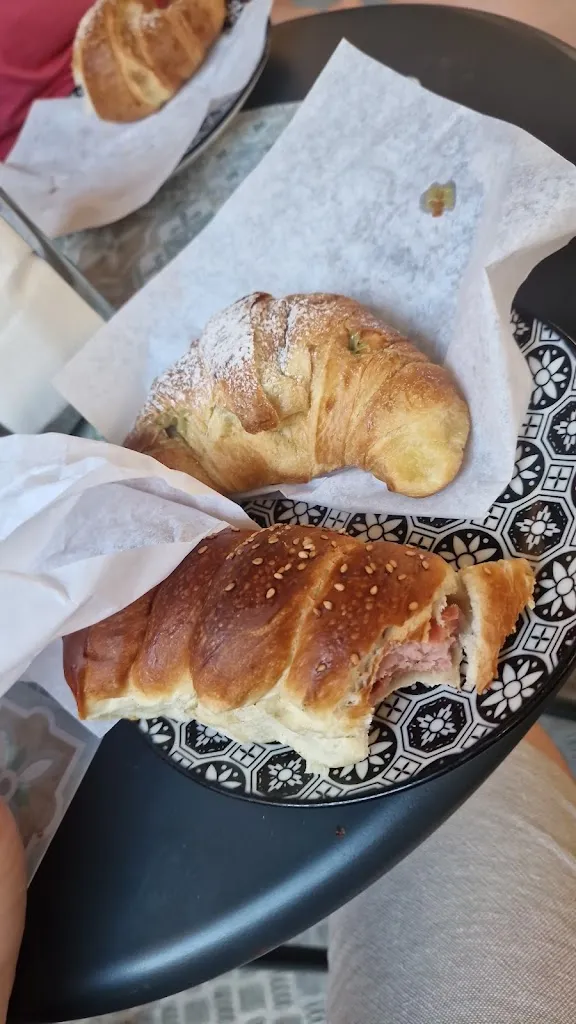 Tino “GTR-Guy” Richter_Bar Arcobaleno_Monreale_review