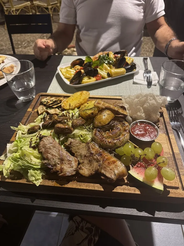 Marzia Giannuzzi_Gazebo Ristobar_Nissoria_review