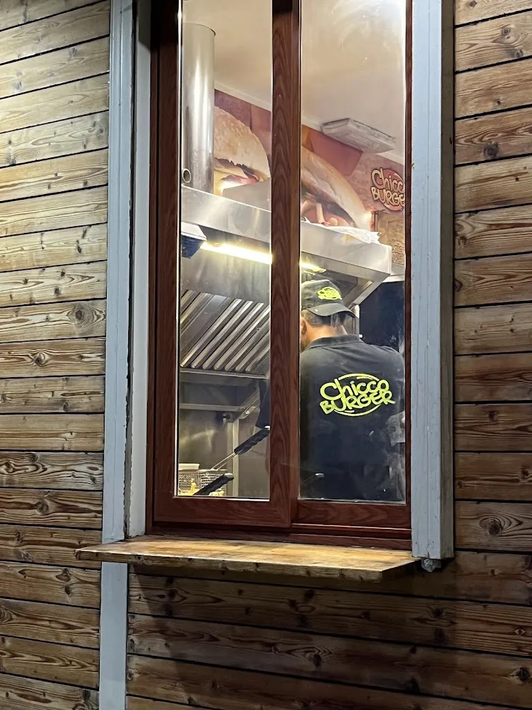 Maninalto!_Chicco burger_Nizza di Sicilia_review