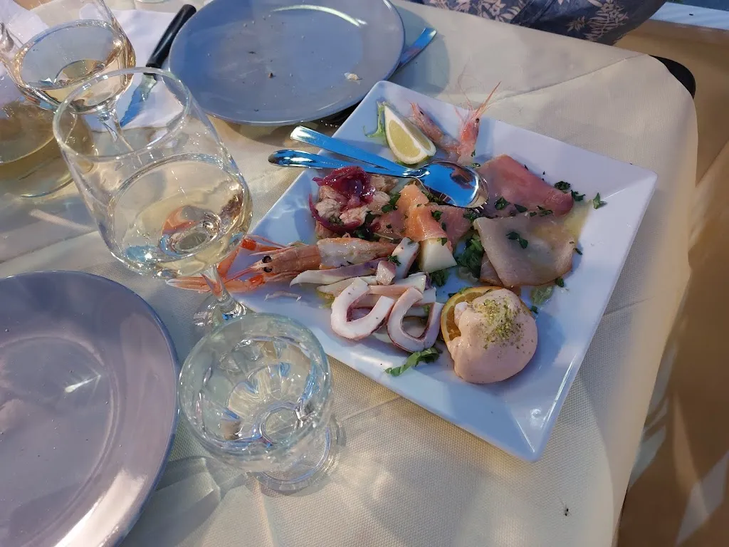 Melanie Waterham_A Casa Pinta_Nizza di Sicilia_review