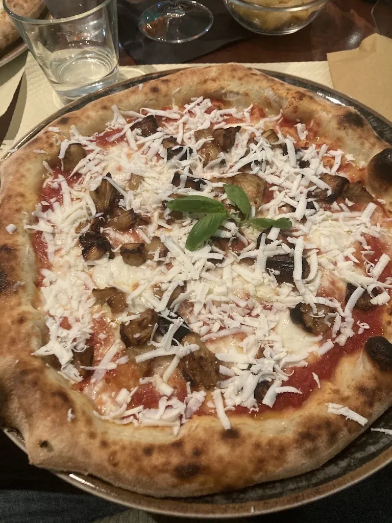 roberto mannini_Plays al Castello_Nizza di Sicilia_review