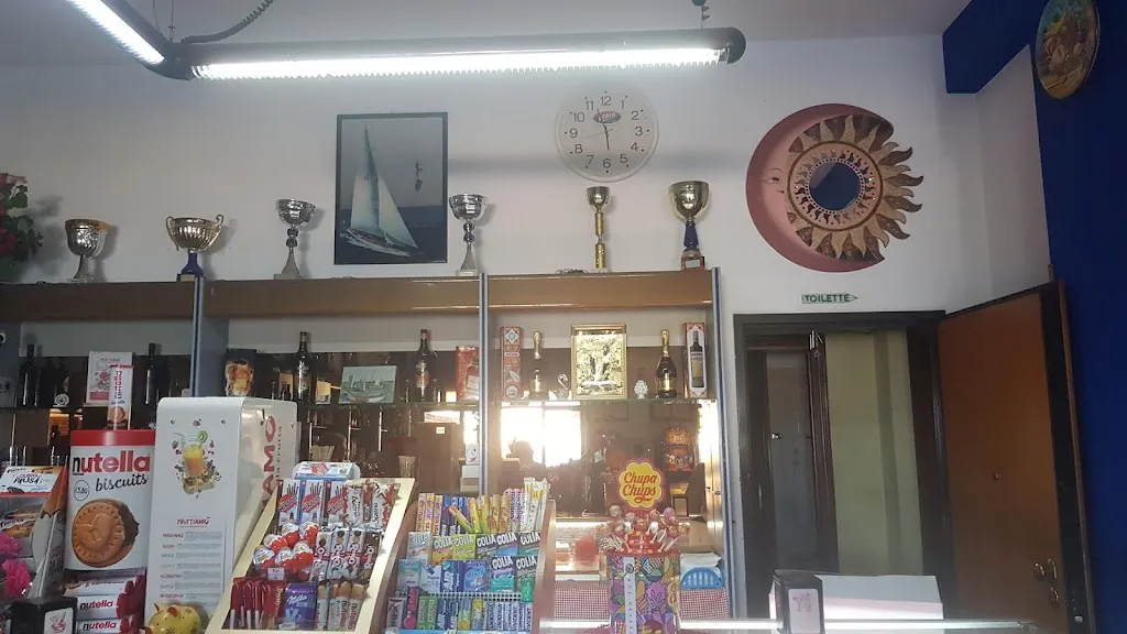 Bar Lido Primosole restaurant in Nizza di Sicilia