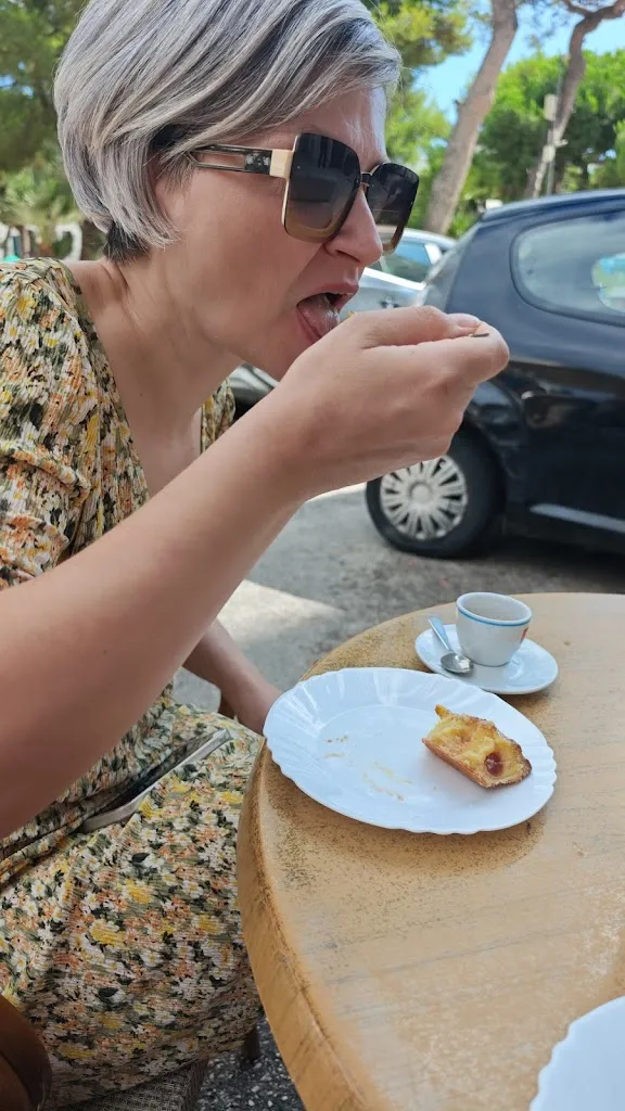 Nunzia De Leo_Il Caffè Del Mare_Leporano Marina_review