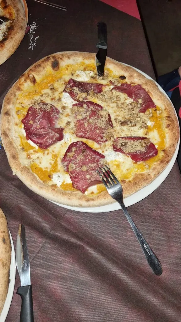 Roshni Jhurry_Antichi Proverbi STORICO_Nicolosi_review