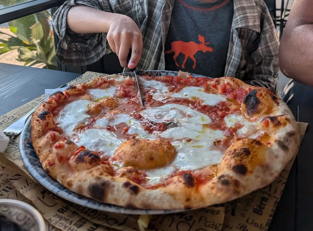 przemek cz_Pizzeria Santa Caterina_Leporano Marina_review