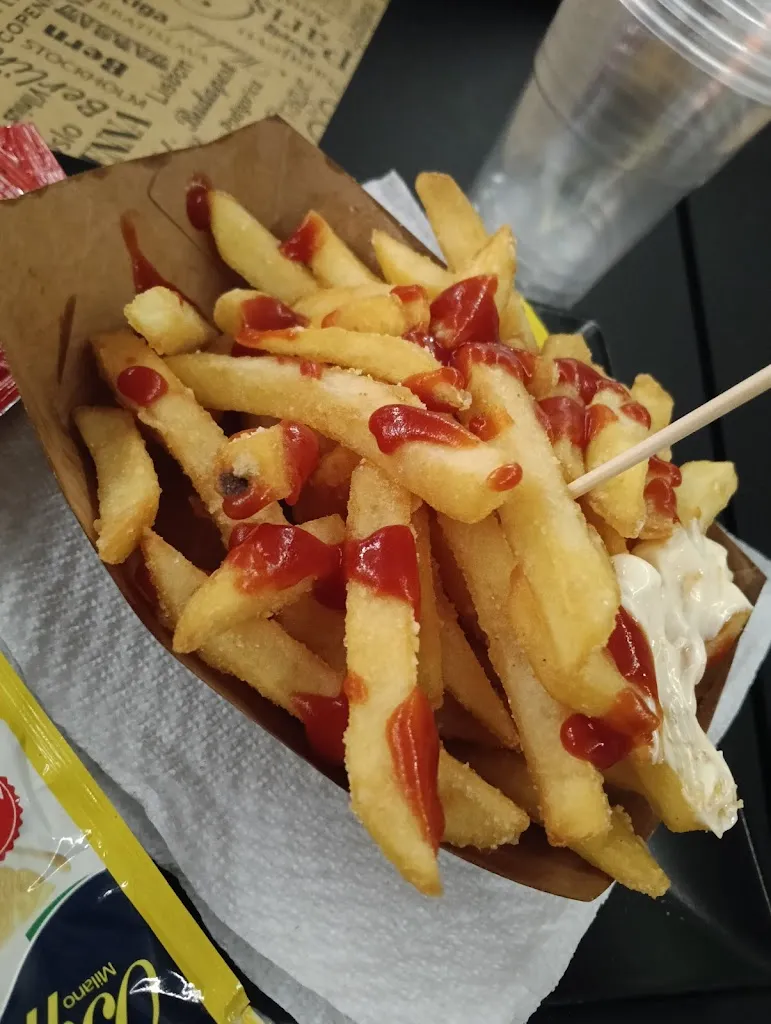 Adriano Lenti_Pizzeria Santa Caterina_Leporano Marina_review