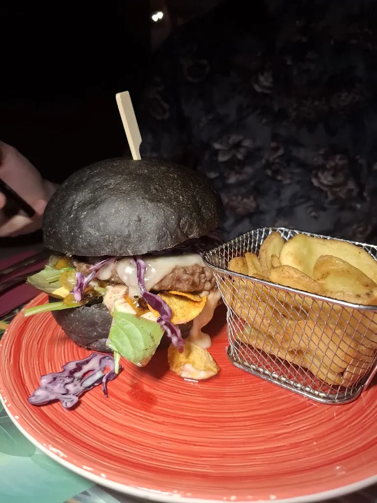 Ava Margareta_Bersò_Nicolosi_review