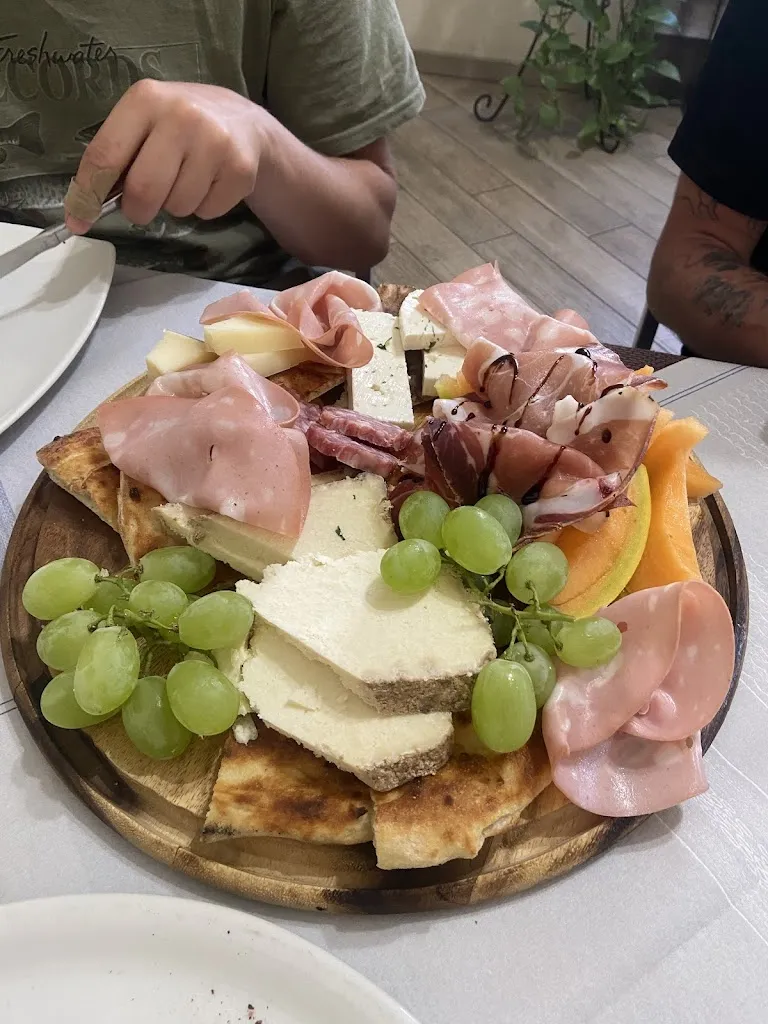 Matthias Reima_Il Giardino Pizzeria a Nicolosi_Nicolosi_review