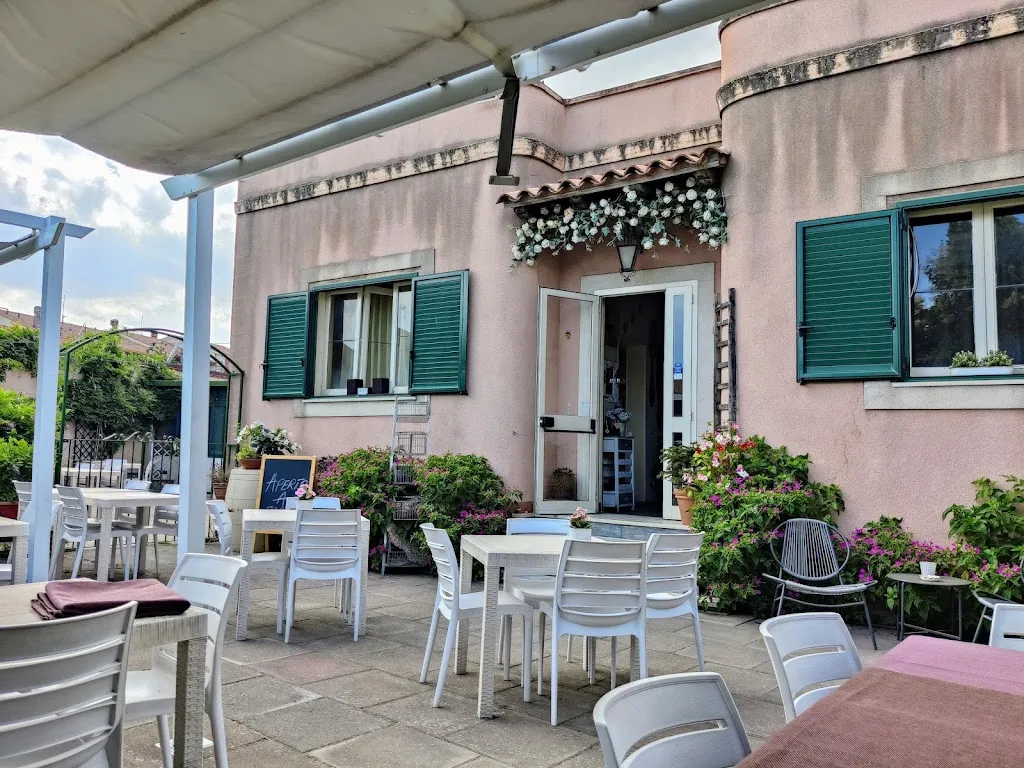 Il Giardino Pizzeria a Nicolosi restaurant in Nicolosi