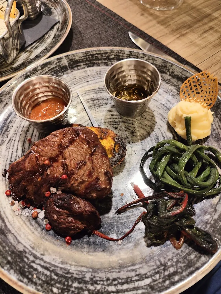 Scott Bone_Filetteria Marconi_Nicolosi_review