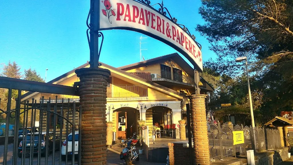 Papaveri & Papere restaurant in Nicolosi