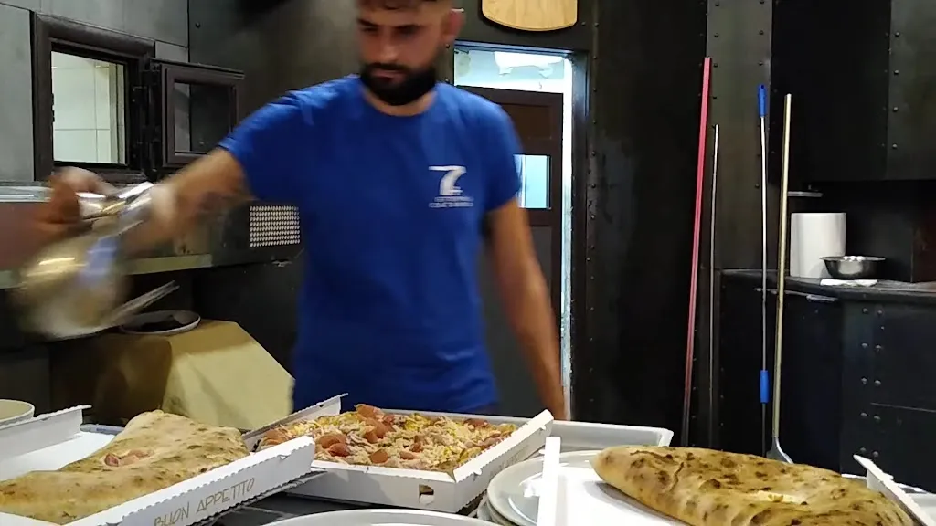 7+ Nicolosi Ristorante Pizzeria_Nicolosi_slider_image_2