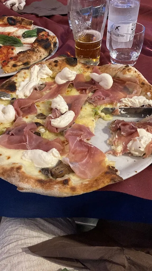 Johnny Bugler_Settepiu'_Nicolosi_review