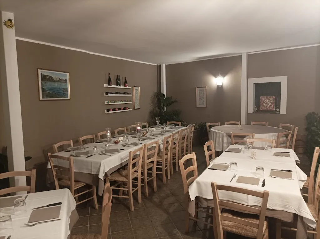 I Cumpari bistrot pizza e pizzoli restaurant in Nicolosi