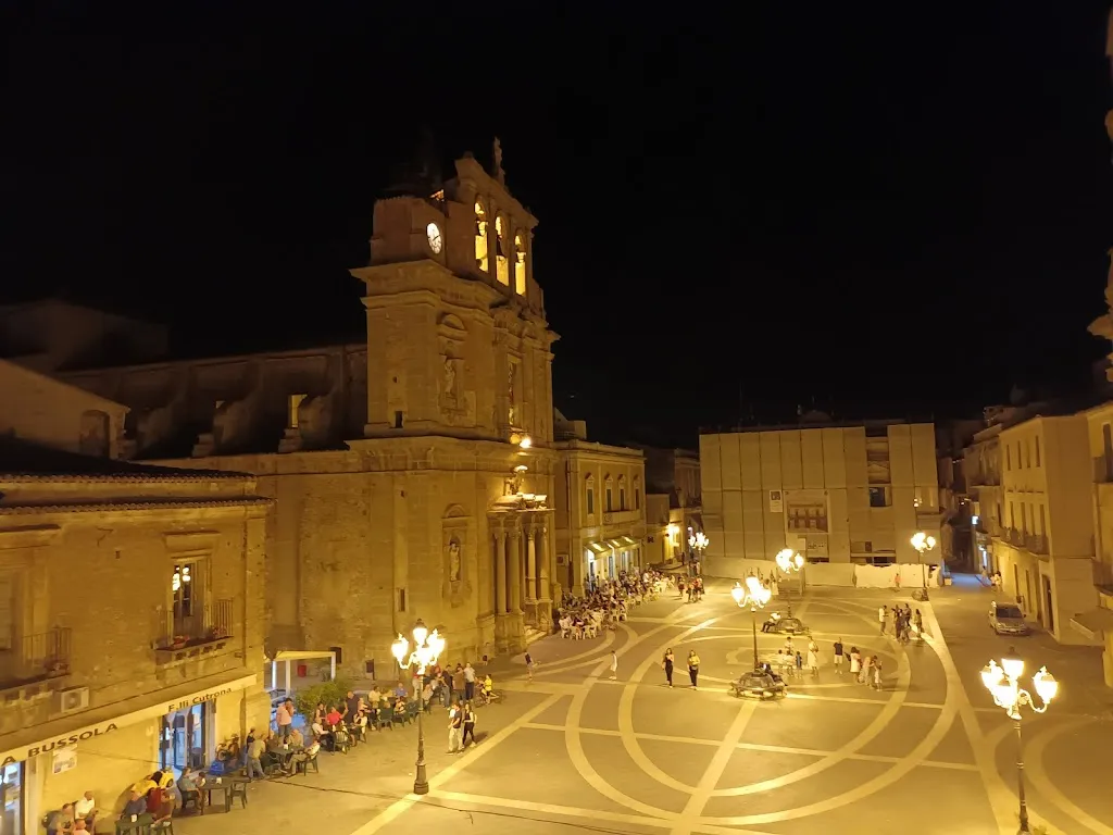 Simon Kimberley_Frida Rooftop Bar_Niscemi_review