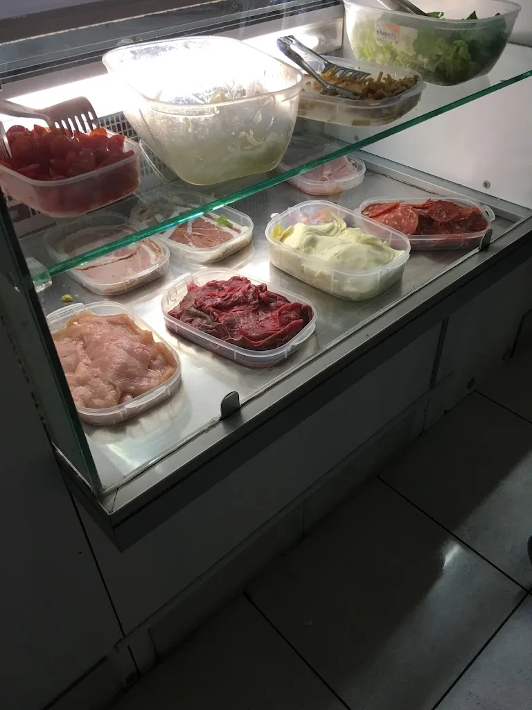 Panineria Mordi & Fuggi restaurant in Niscemi