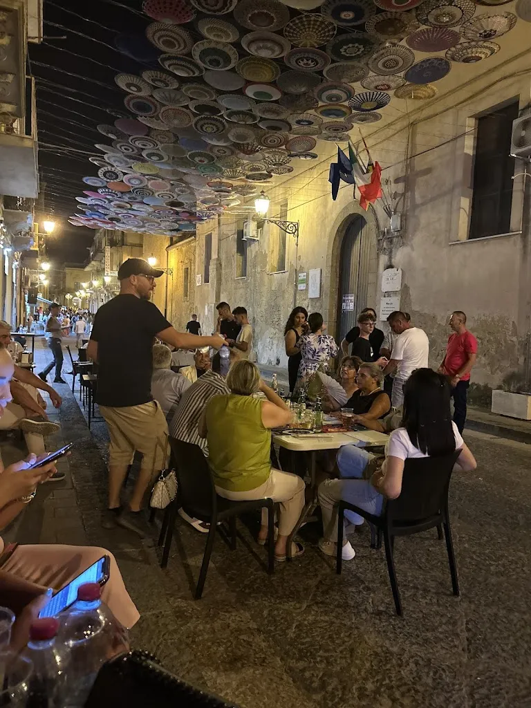 Damaris Amore_Movida_Niscemi_review