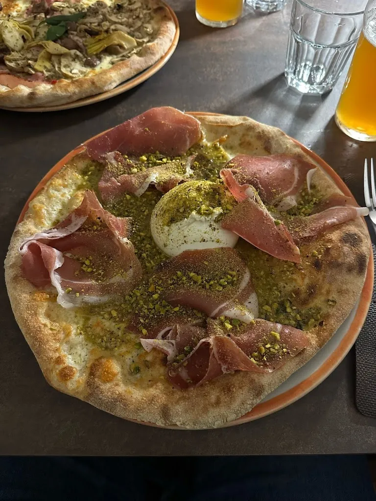 SUD EST Pizza & Birra Niscemi_Niscemi_slider_image_3