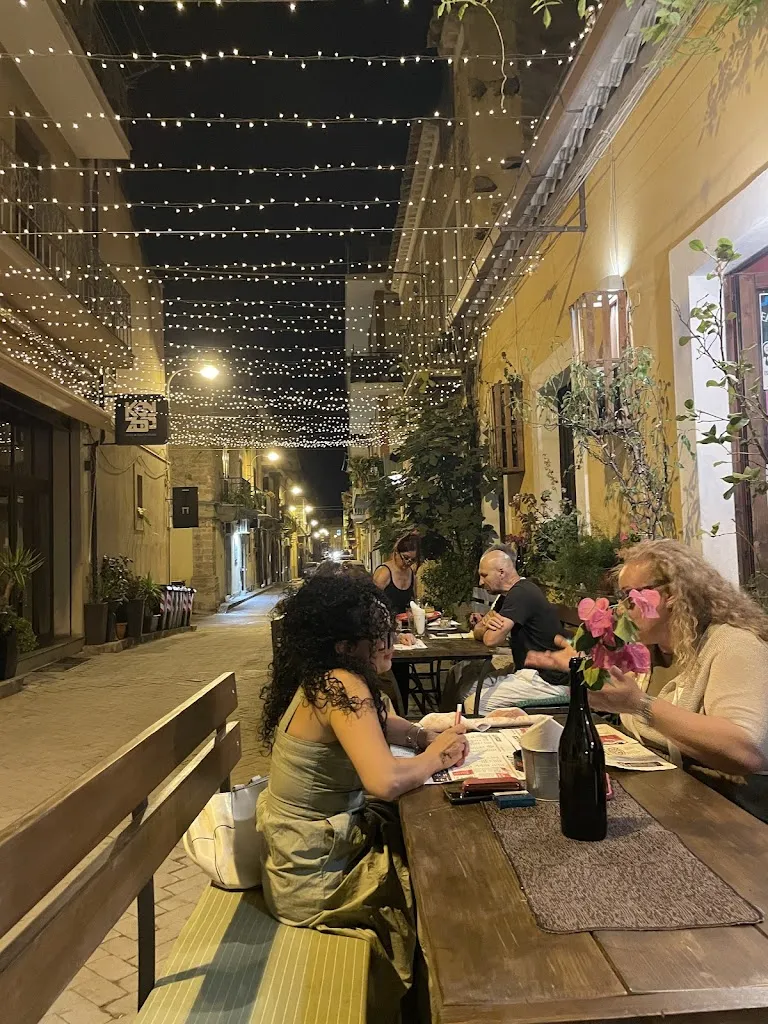 sarina pruschy_a Barunissa_Niscemi_review