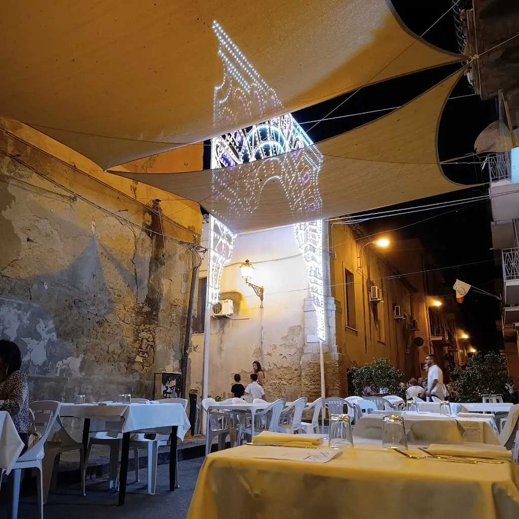 Miro food & drink restaurant in Niscemi