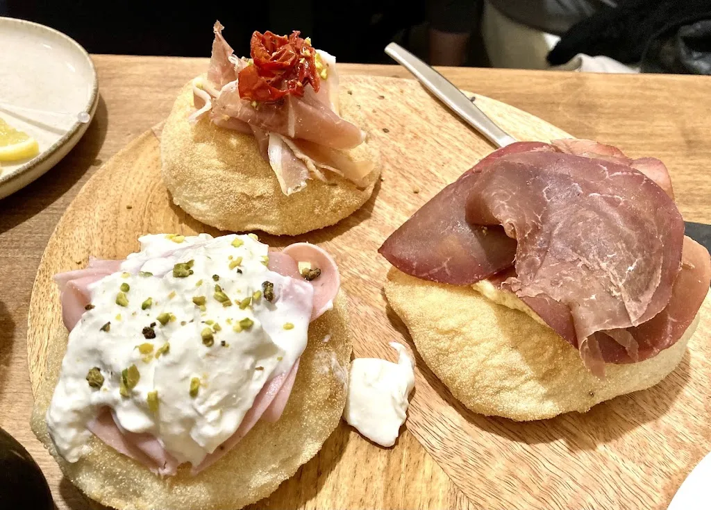 Madera Pizzeria Niscemi_Niscemi_slider_image_3