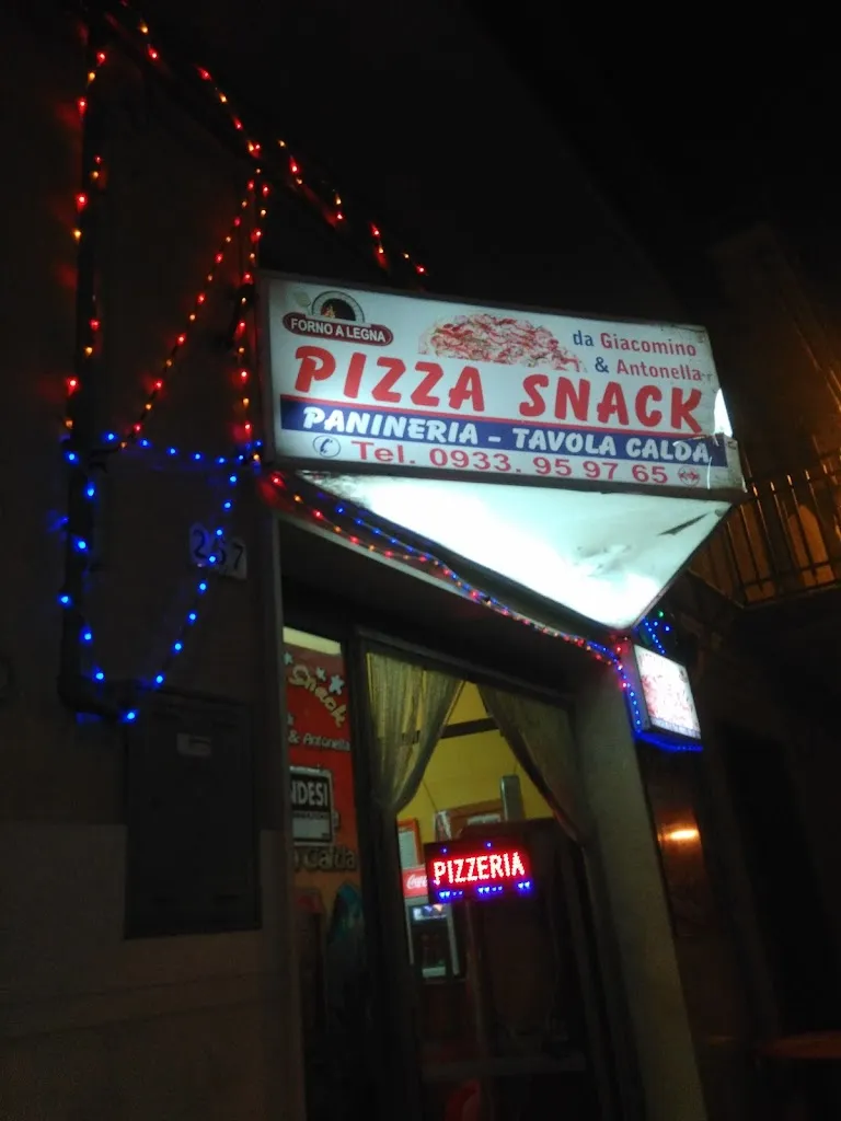 Pizza Snack di Giacomino Di Modica_Niscemi_slider_image_3