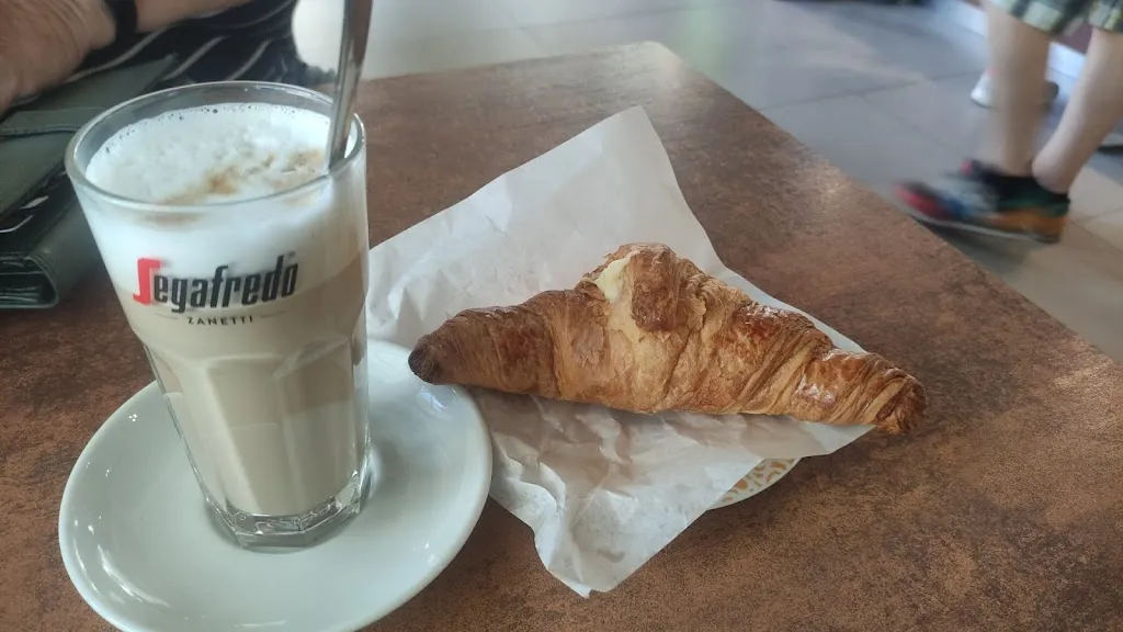 Peter Sprot_MOMA CAFE'_Nuova Gibellina_review