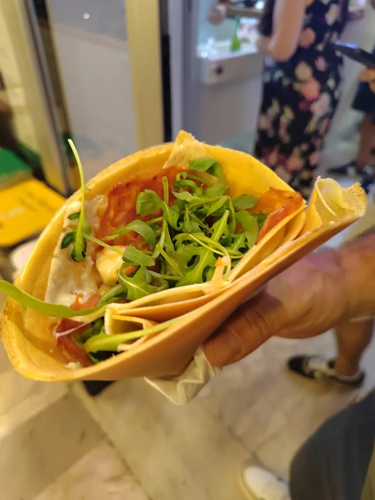 LesCre Fantastique - Gandoli_Leporano_slider_image_3