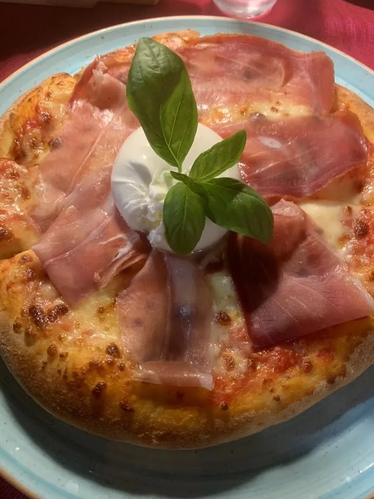 Yi Yuan_Ristorante Castello di Rampinzeri_Nuova Gibellina_review