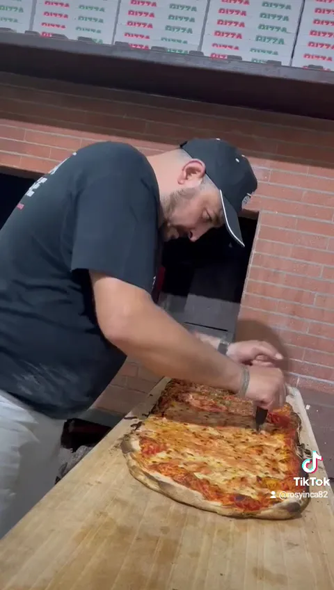 Pizzeria house_Paceco_slider_image_2