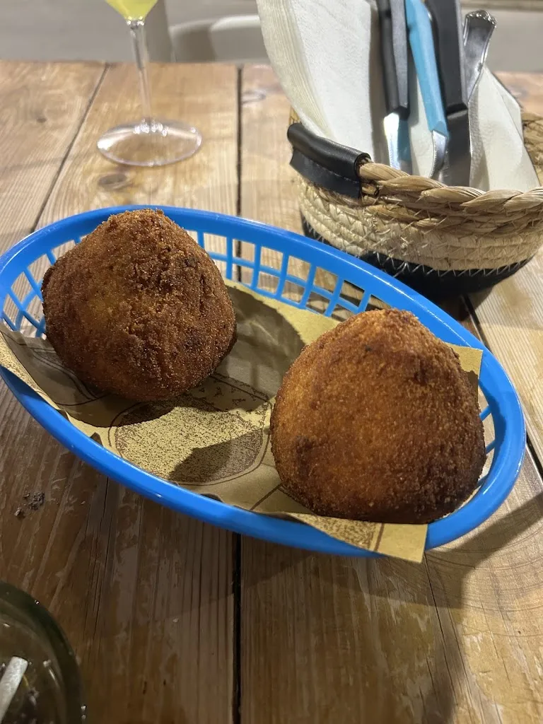 Alona Kurchenko_Sapurito Street Food & Goloserie_Paceco_review