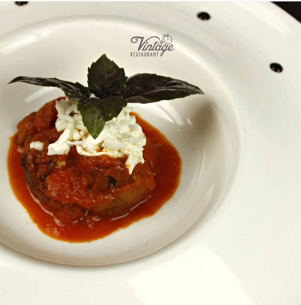 Vintage Restaurant_Paceco_slider_image_3