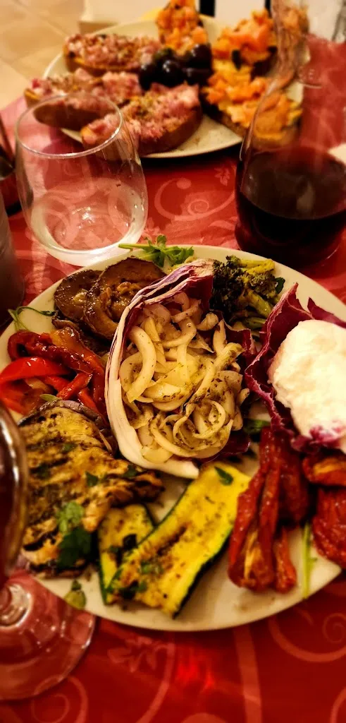 mathew scire_Parra e Sparra_Palagonia_review