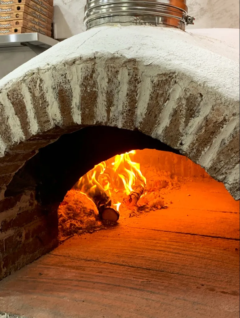 Pizzeria Pulcinella_Palagonia_slider_image_2