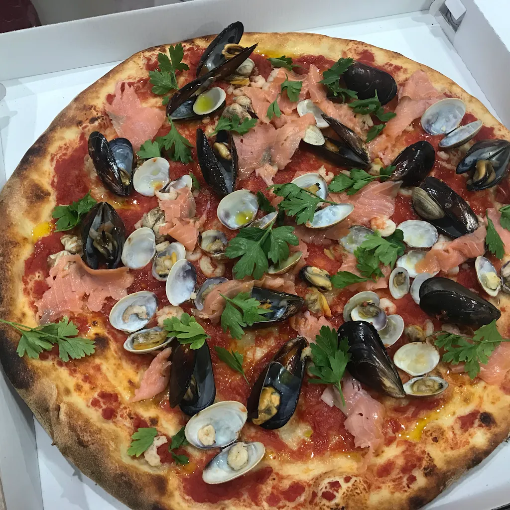 Pizzeria Pulcinella_Palagonia_slider_image_3