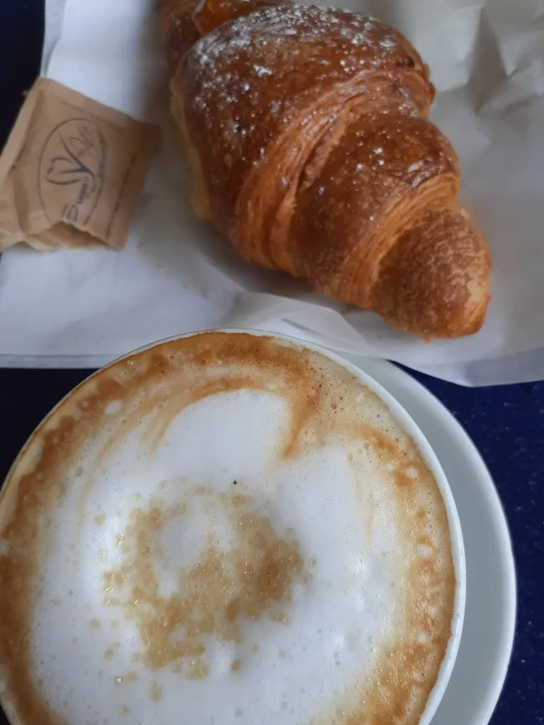 Francesco Lagona_Capital Cafè_Palagonia_review