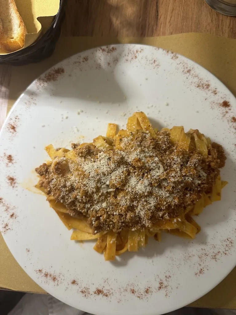 Sana Farooq_Unnimaffissu Ristorante Steakhouse Palazzolo Acreide in Provincia di Siracusa Cucina Tipica Siciliana Specialità Carne_Palazzolo_recensione