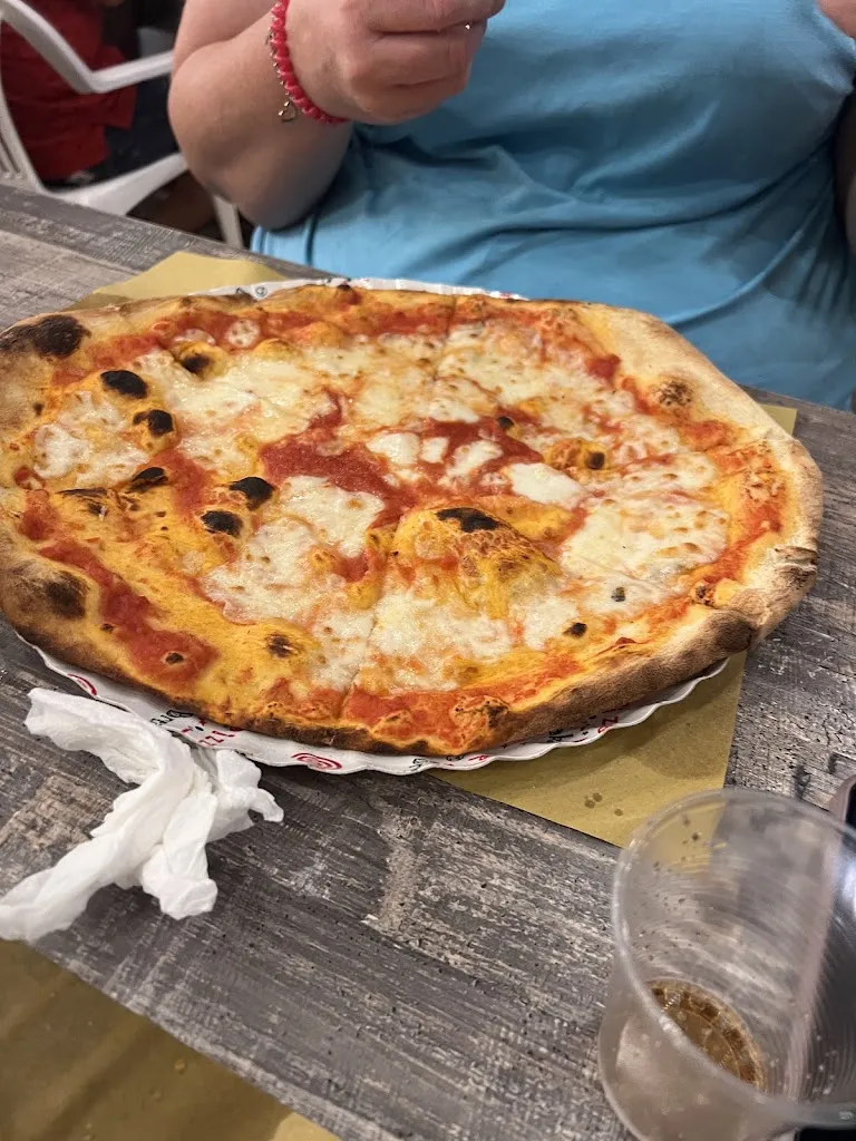 cristiano antonucci_Pizzeria Sciabù_Leporano_review